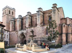 Imágenes de la colegiata de Mora de Rubielos